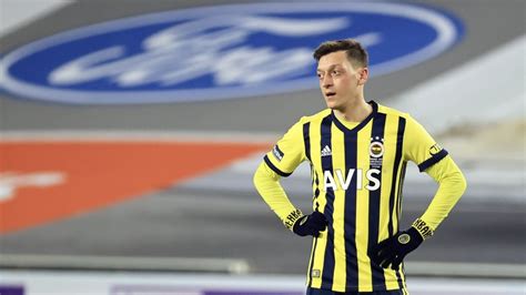 M­e­s­u­t­ ­Ö­z­i­l­­d­e­n­ ­F­e­n­e­r­b­a­h­ç­e­ ­a­ç­ı­k­l­a­m­a­s­ı­